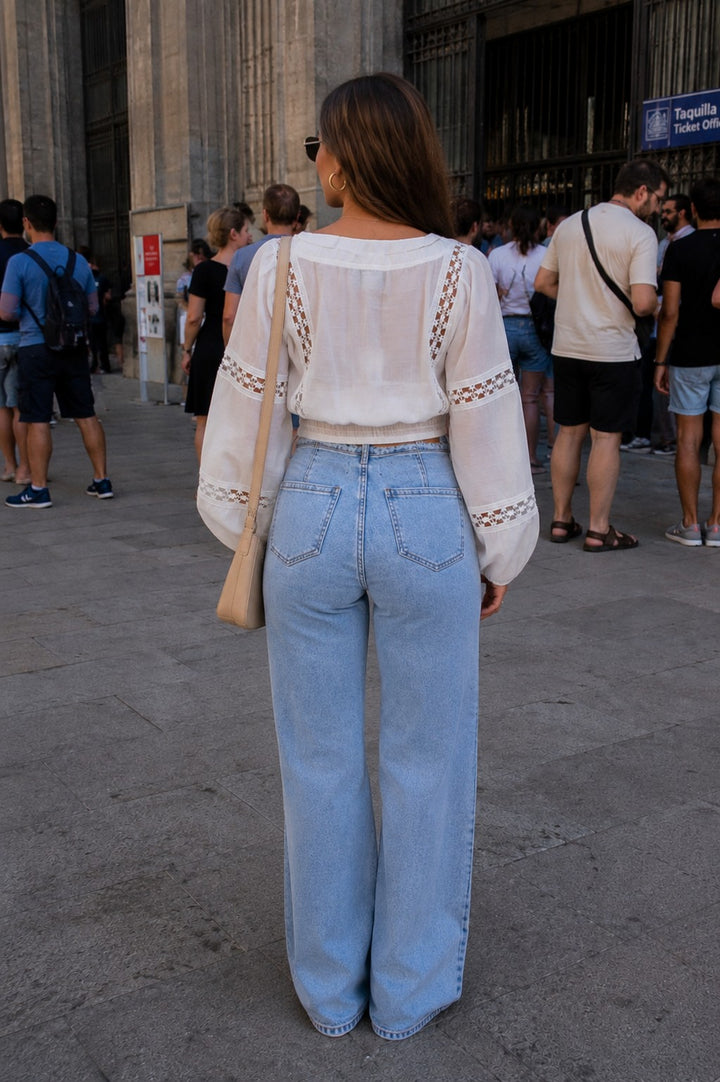 Lace Trim Cropped Blouse