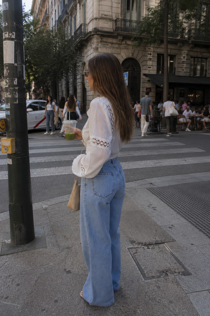 Lace Trim Cropped Blouse