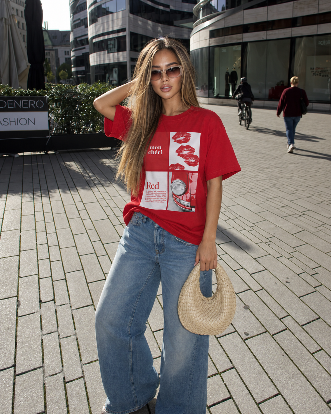 Mon Cheri Graphic Tee