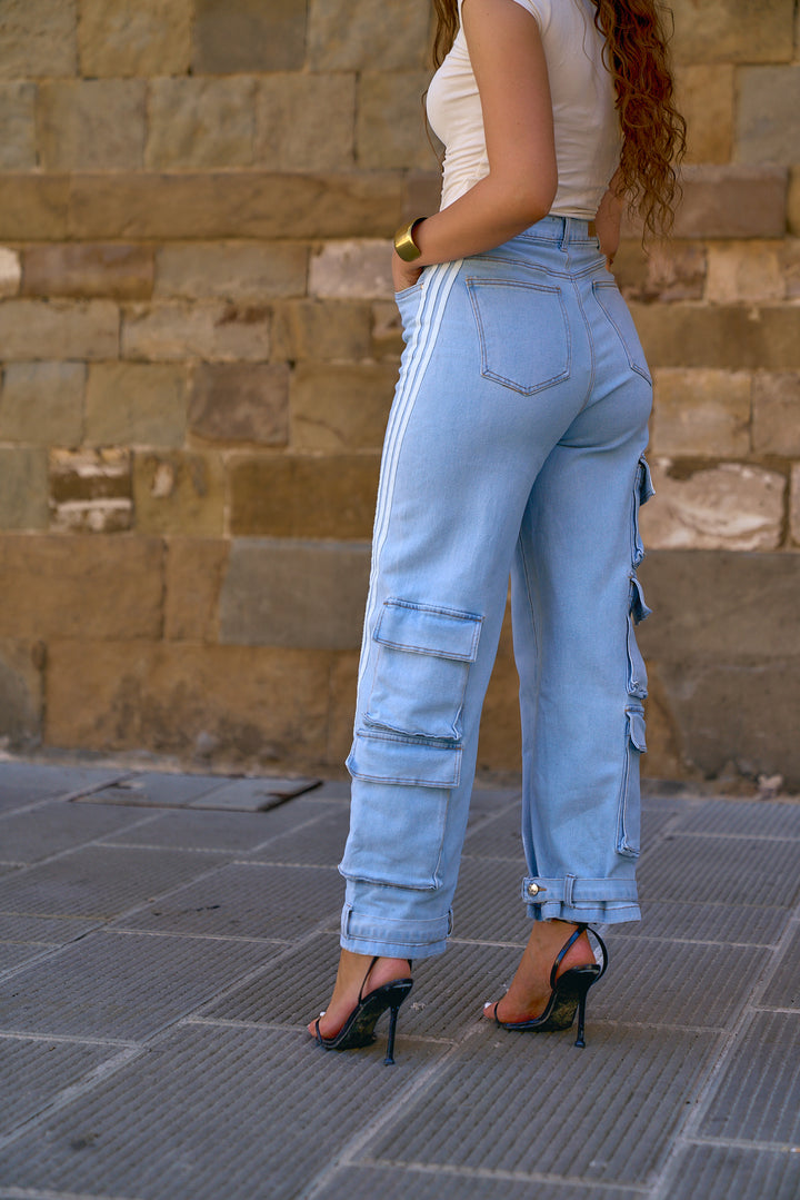 Luna Wide-Leg Jeans