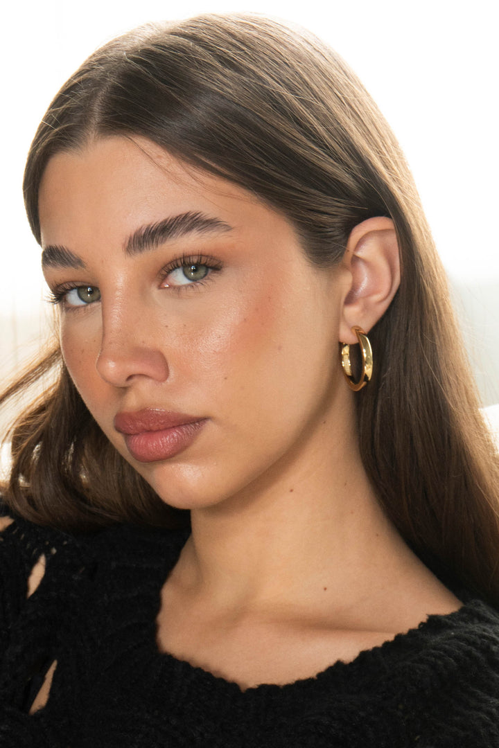 18K Gold Classic Hoop Earrings