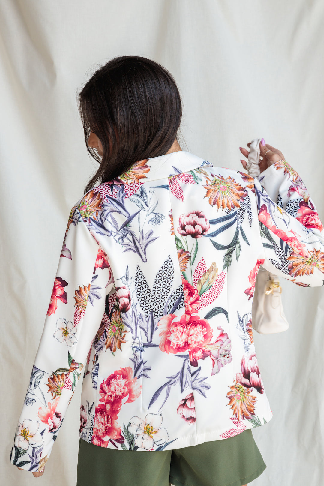 BIG FLOWERS PRINT BLAZER